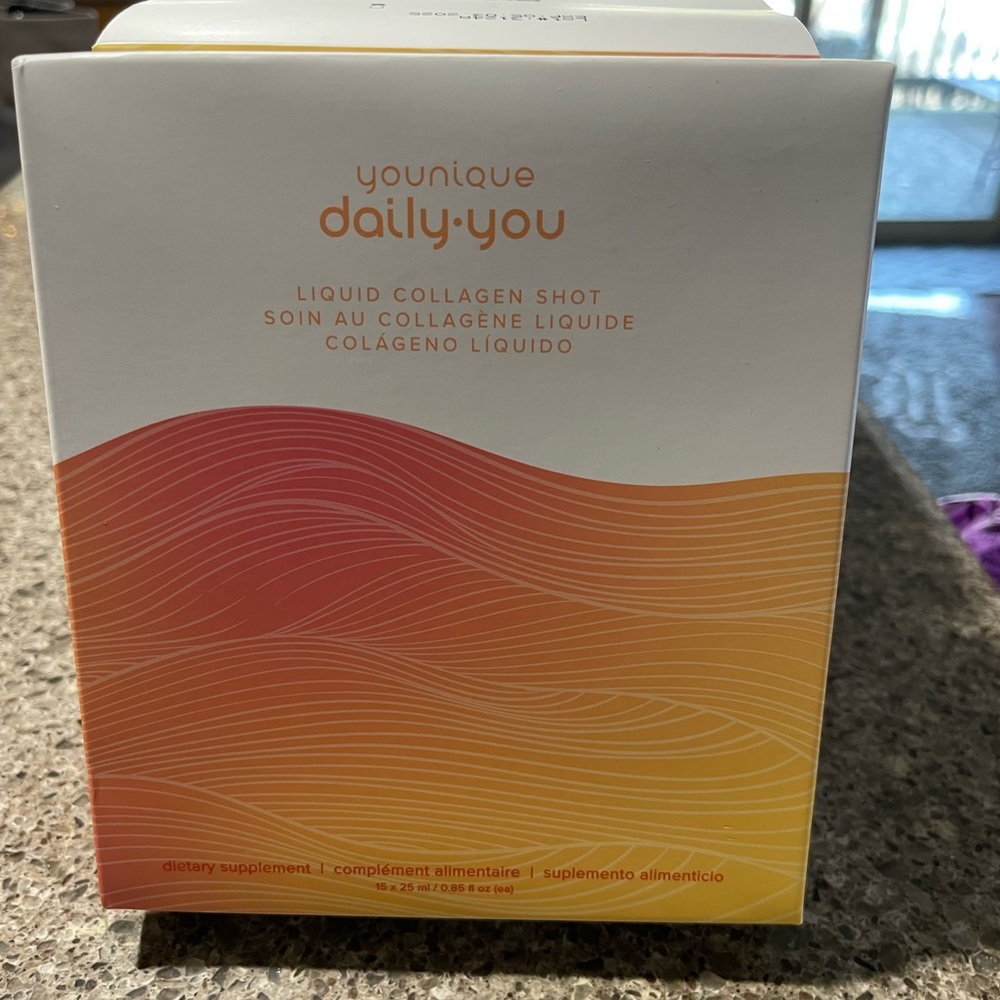 2 boxes of 15 unopened collagen.